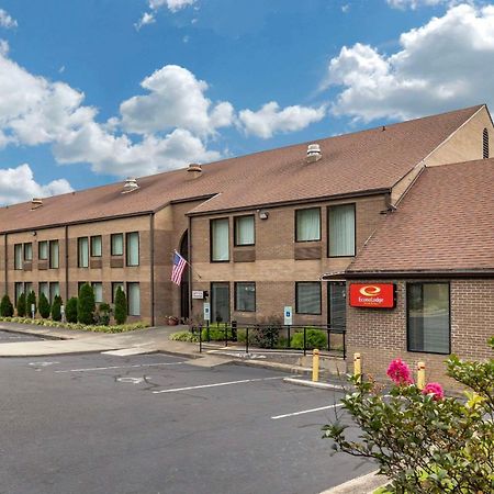 Econo Lodge&Suites Southern Pines Esterno foto